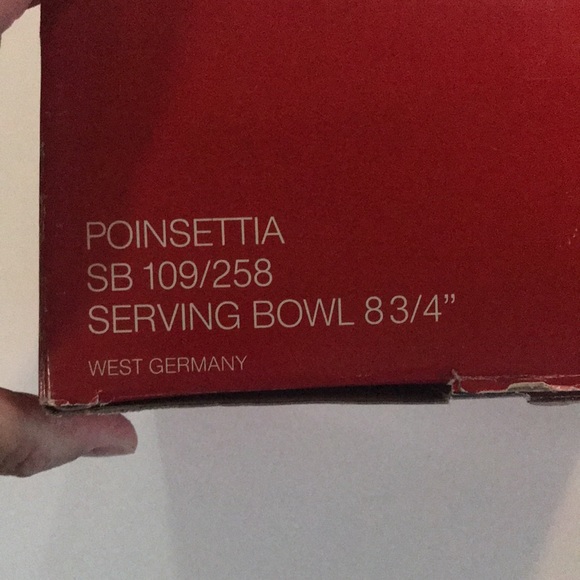 Mikasa Crystal Poinsettia Serving Bowl West Germany - Picture 6 of 12